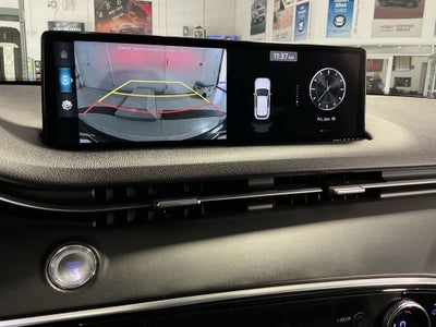 2023 Genesis GV70 2.5T