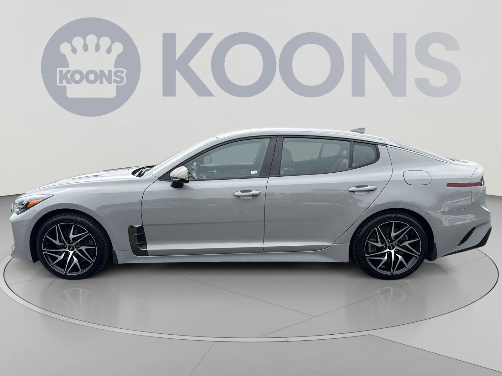 2023 Kia Stinger GT-Line