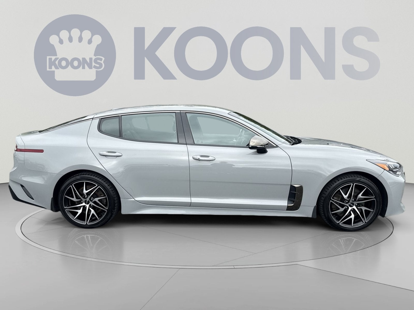2023 Kia Stinger GT-Line