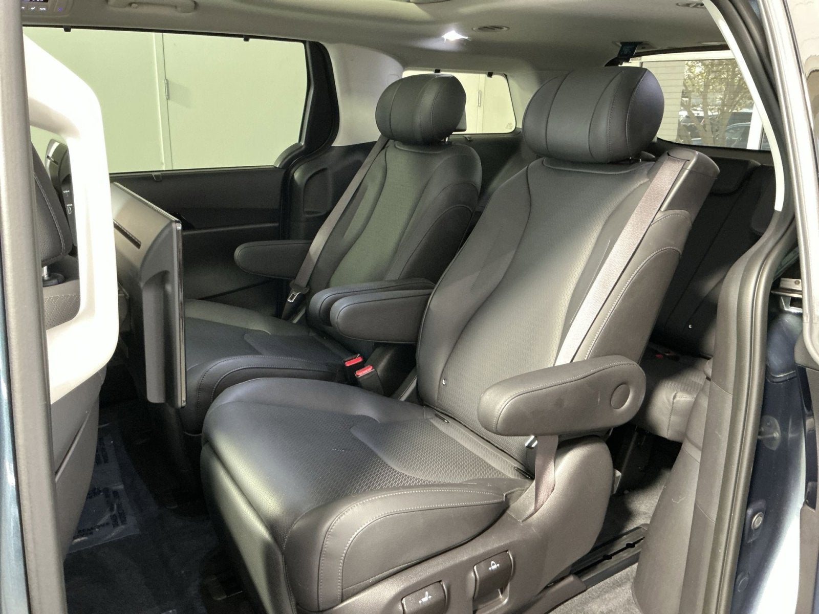 2025 Kia Carnival SX Prestige