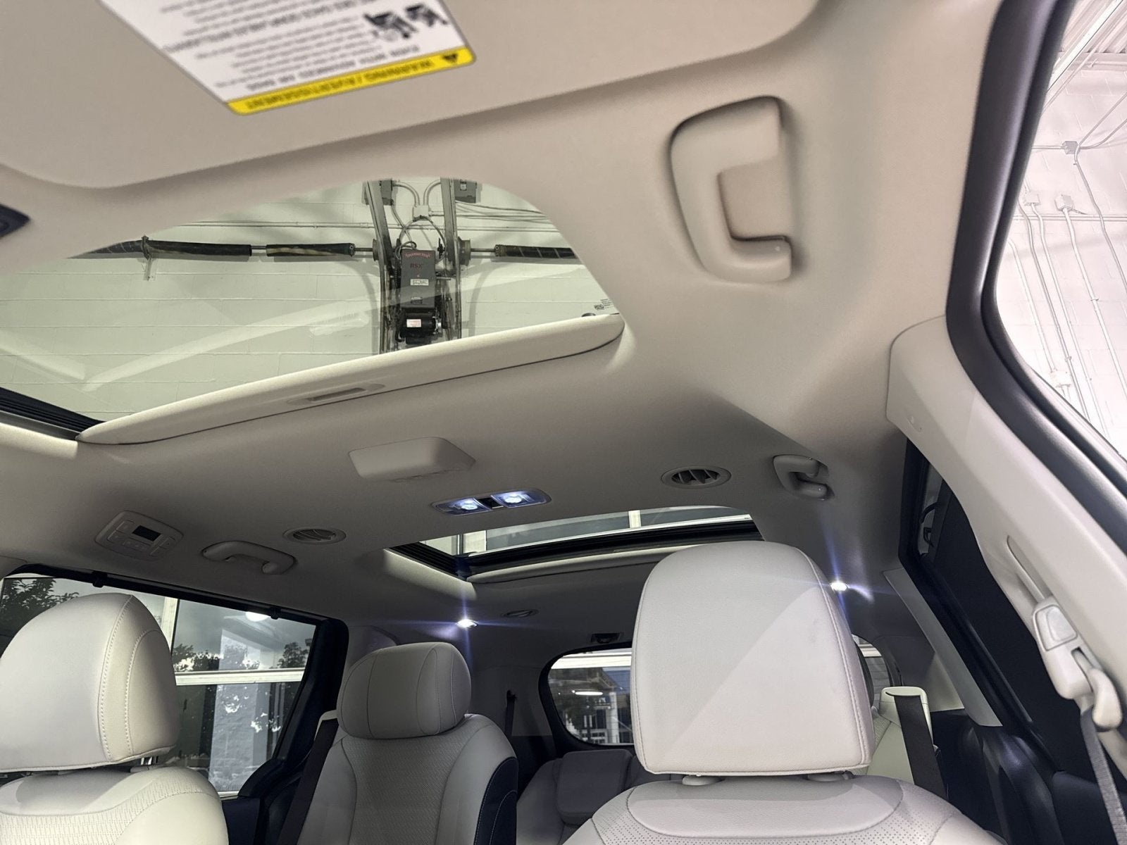 2025 Kia Carnival Hybrid SX Prestige
