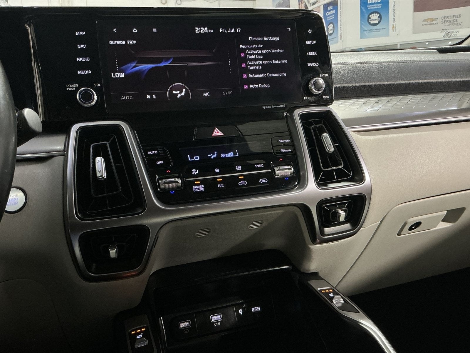 2023 Kia Sorento Hybrid EX
