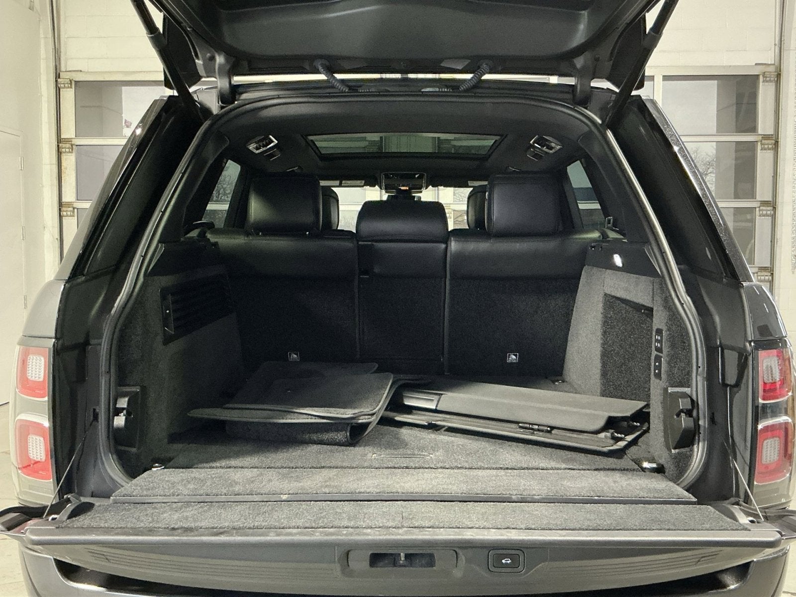 2022 Land Rover Range Rover Westminster