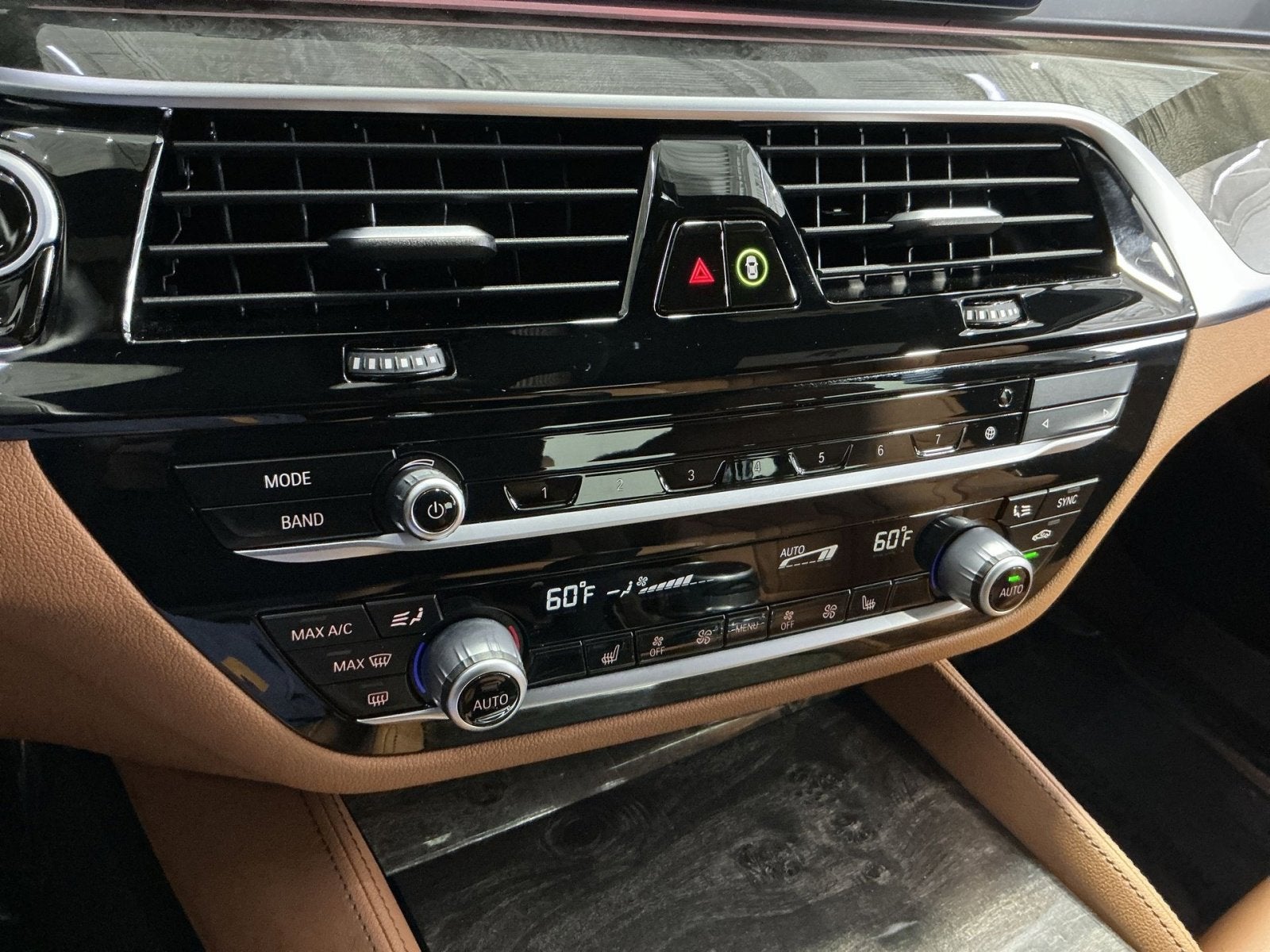 2022 BMW 5 Series M550i xDrive