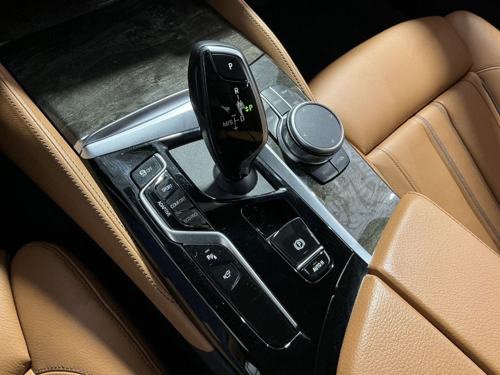 2022 BMW 5 Series M550i xDrive