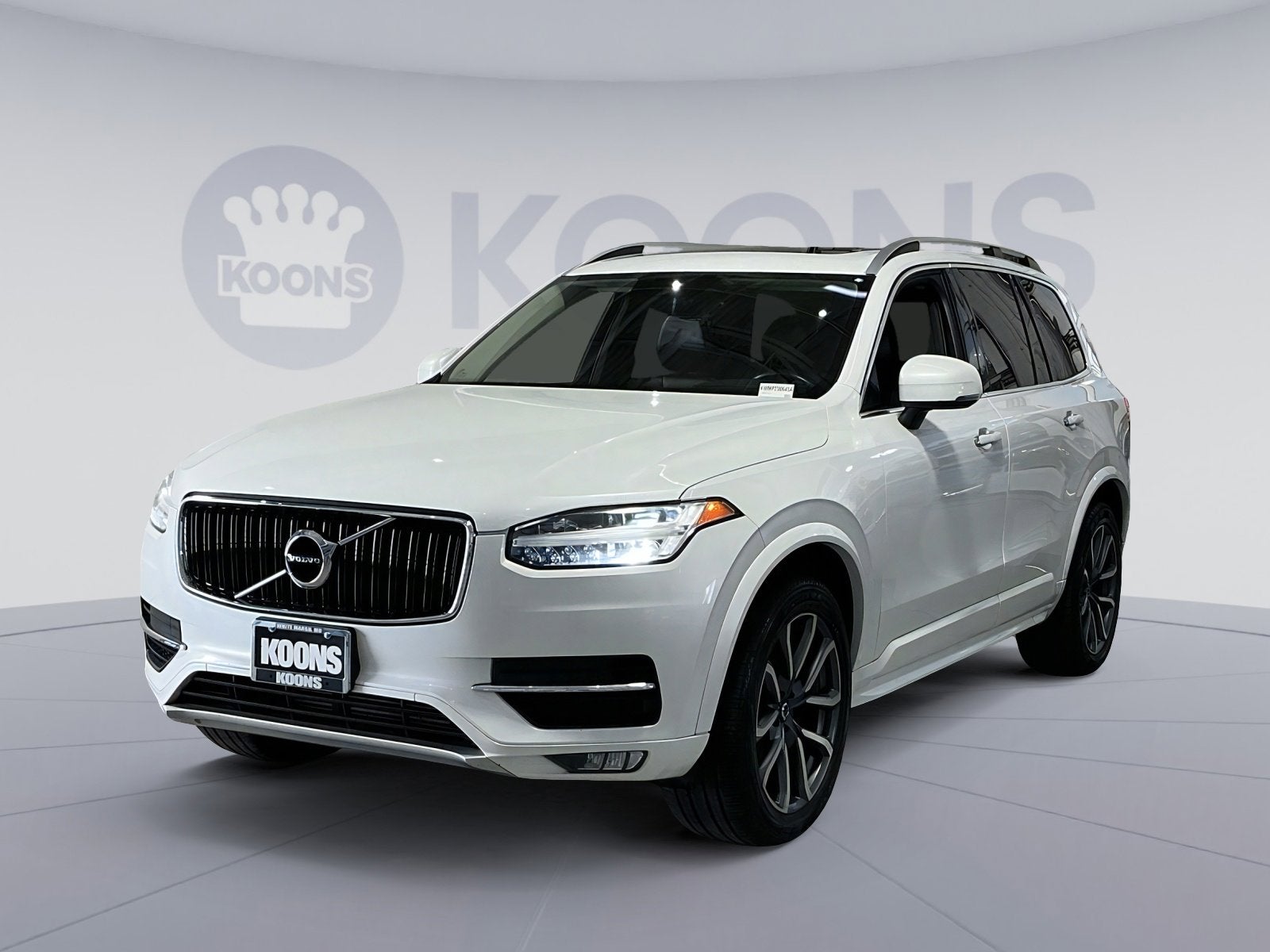 2019 Volvo XC90 Momentum