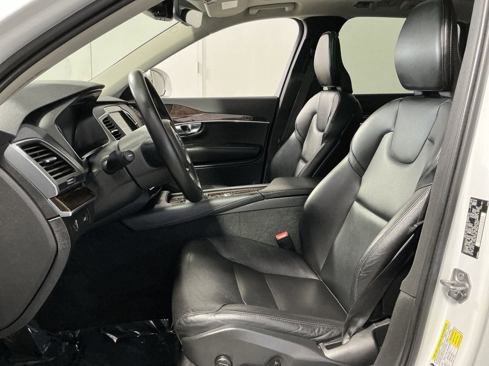 2019 Volvo XC90 Momentum