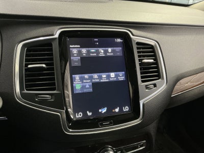 2019 Volvo XC90 Momentum