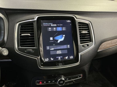 2019 Volvo XC90 Momentum