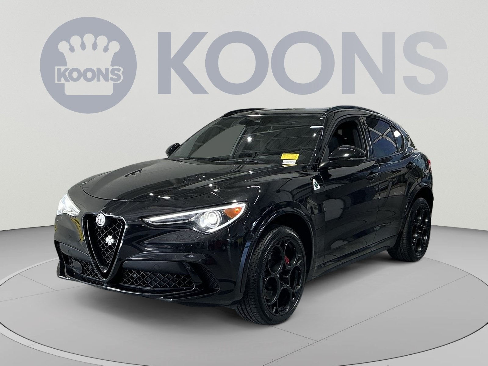 2022 Alfa Romeo Stelvio Quadrifoglio