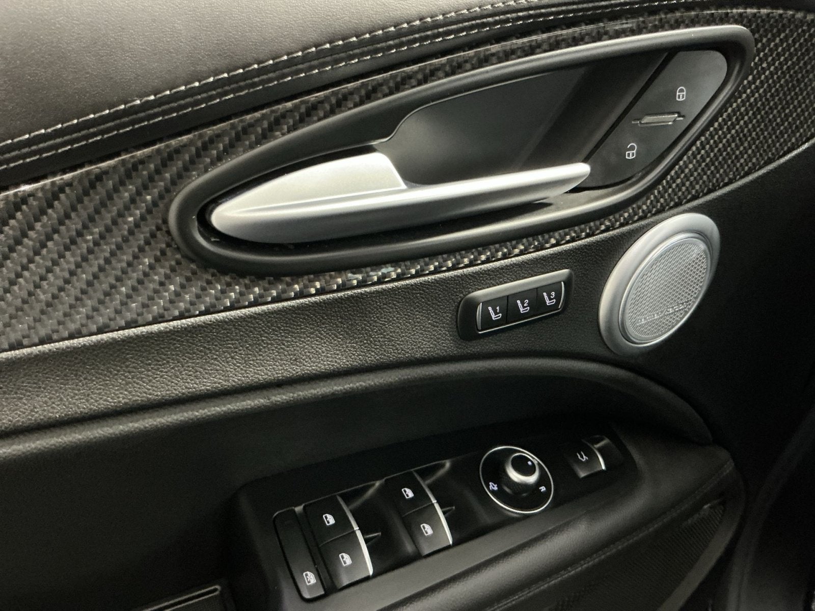 2022 Alfa Romeo Stelvio Quadrifoglio