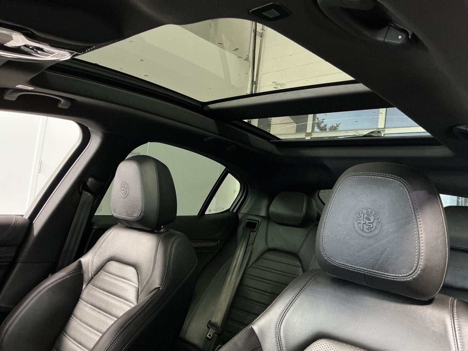 2022 Alfa Romeo Stelvio Quadrifoglio