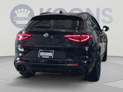 2022 Alfa Romeo Stelvio Quadrifoglio